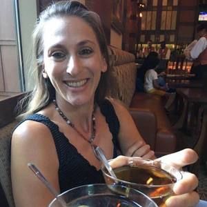 Meet your Posher, Rochelle